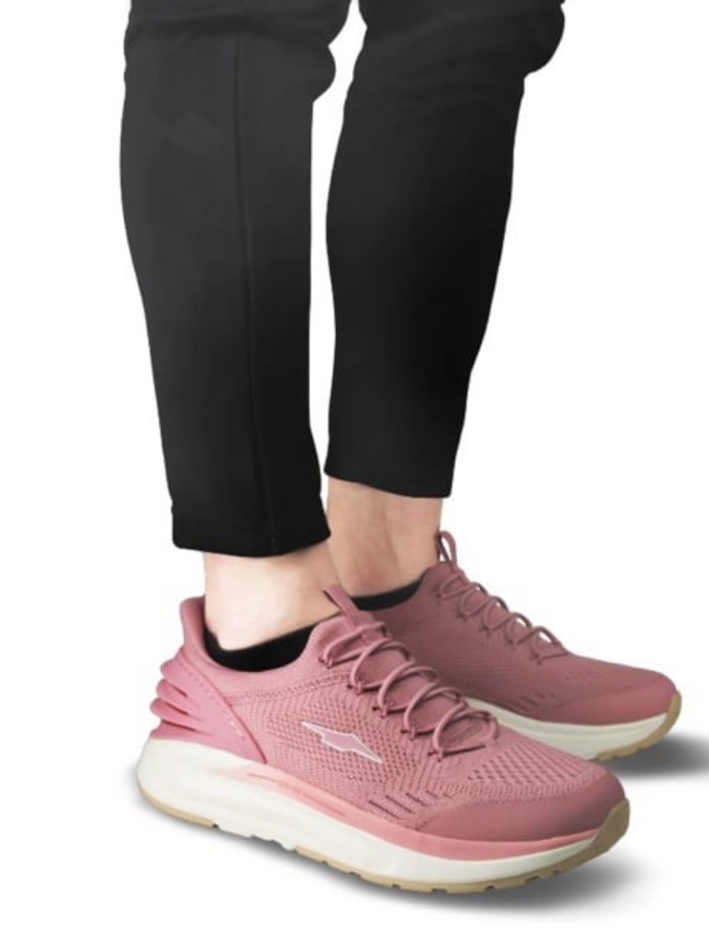 Women's Coil On Sneakers from Avia
NWT size 7.